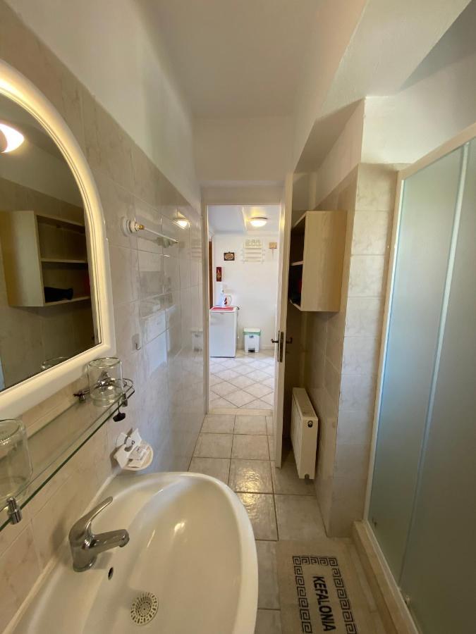 Mariangela Apartments Ликсури Экстерьер фото