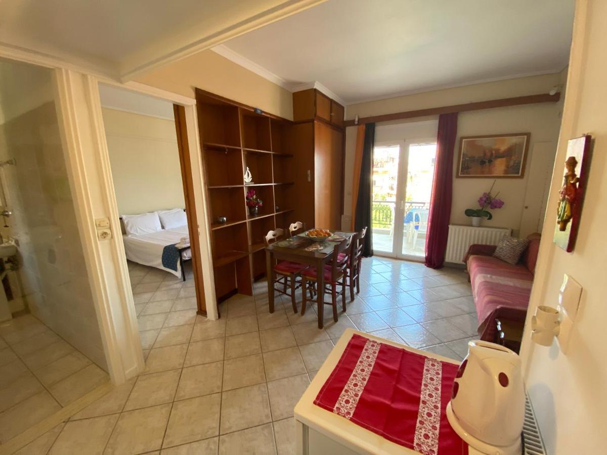 Mariangela Apartments Ликсури Экстерьер фото